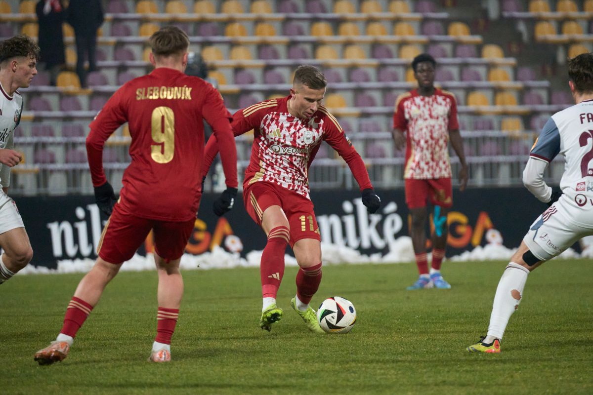 Dukla sa v derby s Podbrezovou v ofenzíve nepresadila, body zobrali železiari