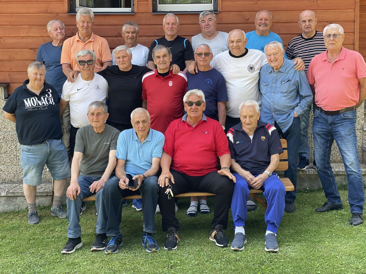 Spomienky na veľkú éru: Hráči Dukly z ročníka 1976/77 sa opäť stretli na Králikoch